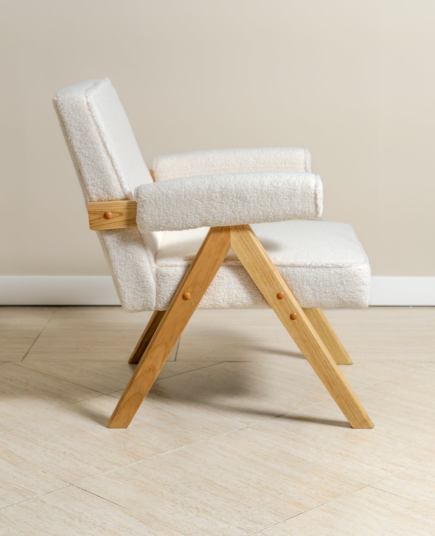 Bascuas Wood & Upholstered Armchair (Bouclé White) - Marcel Olsen