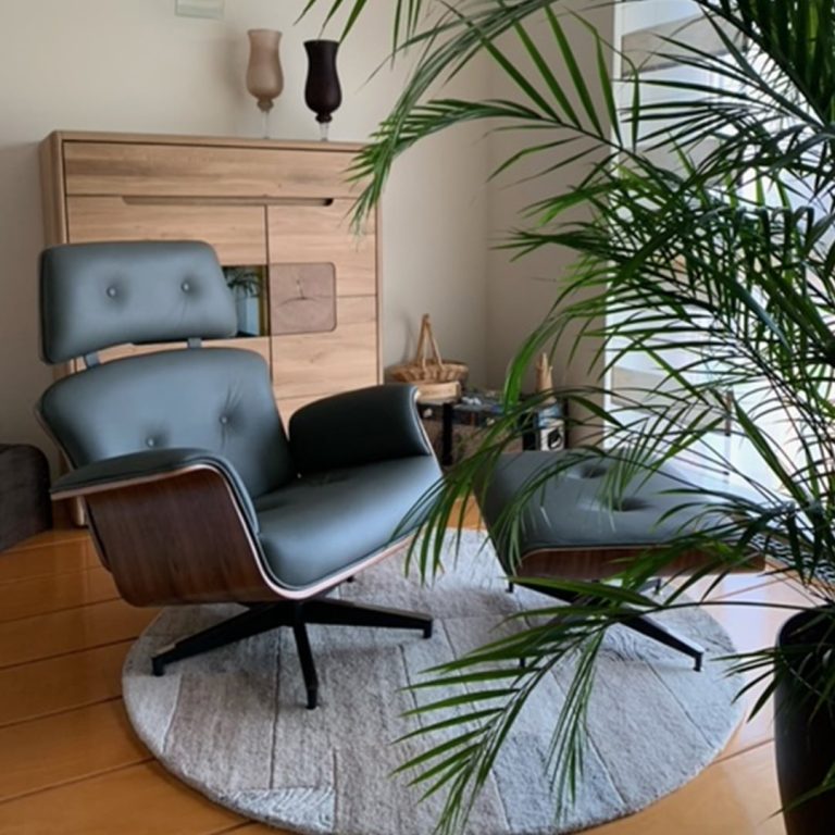 Lounge-Chair-Grey-Leather-1.jpg